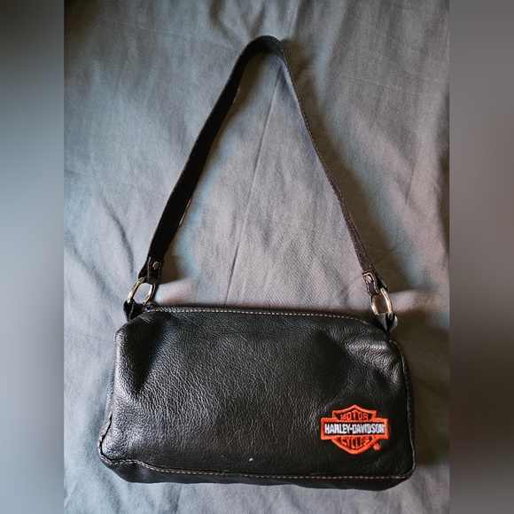 Harley Davidson Genuine Pebbled Leather Black Shoulder Bag - Picture 2 of 13